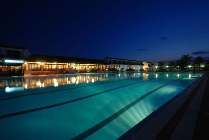 Hotel Club Santa Sabina توري سانتا سابينا المظهر الخارجي الصورة
